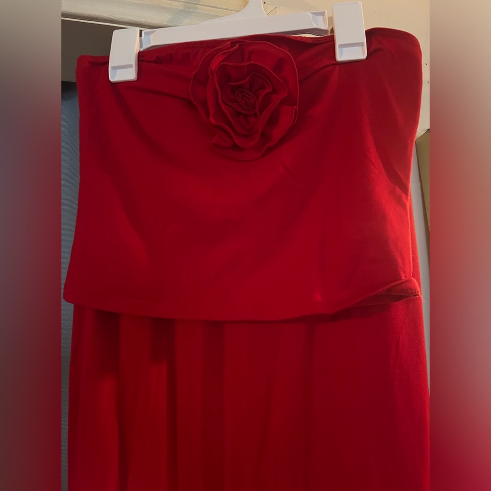 Reformation 2 piece skirt set.